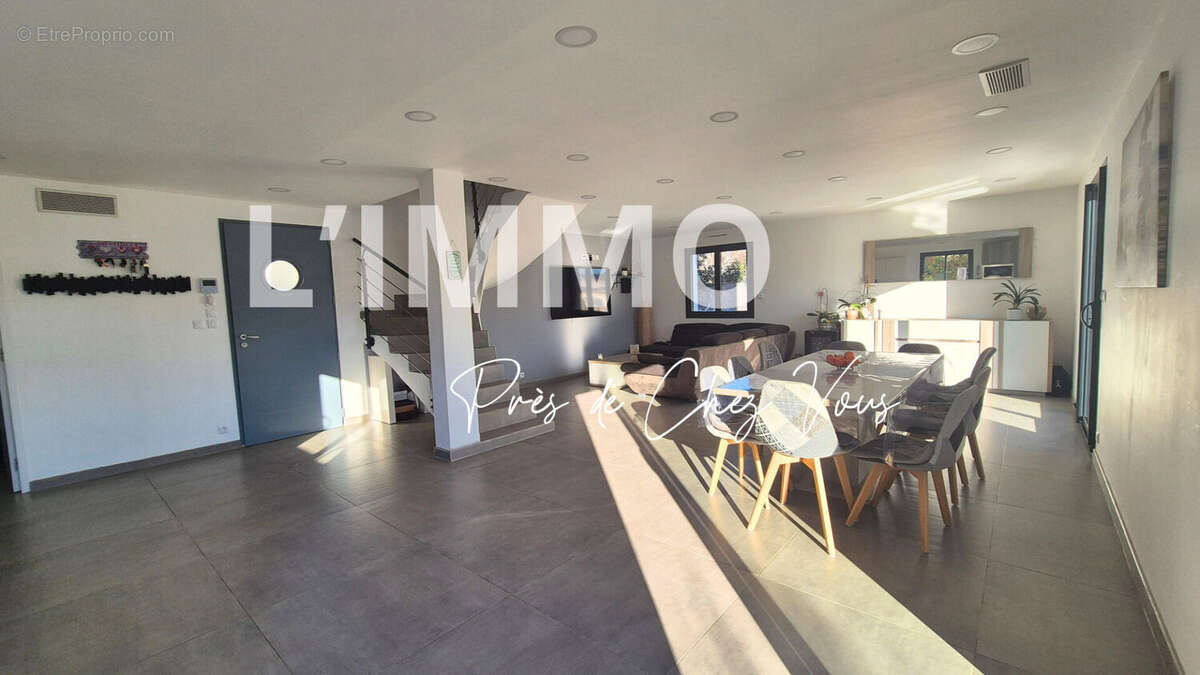 Maison à LA BOUILLADISSE