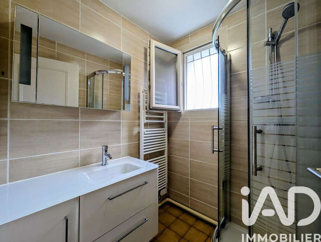 Photo 7 - Maison à VIF