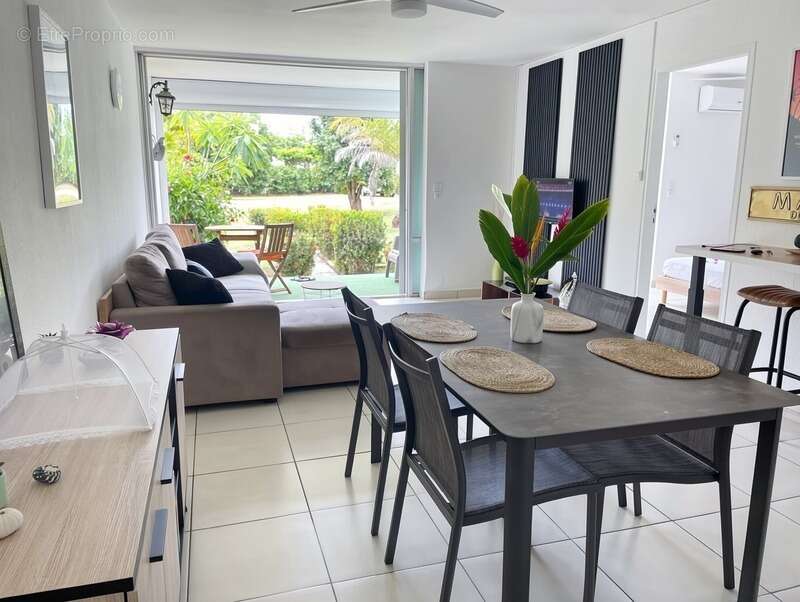 Appartement à SAINTE-ANNE
