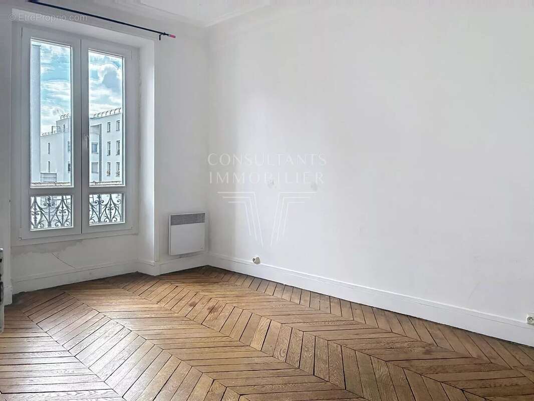 Appartement à PARIS-20E