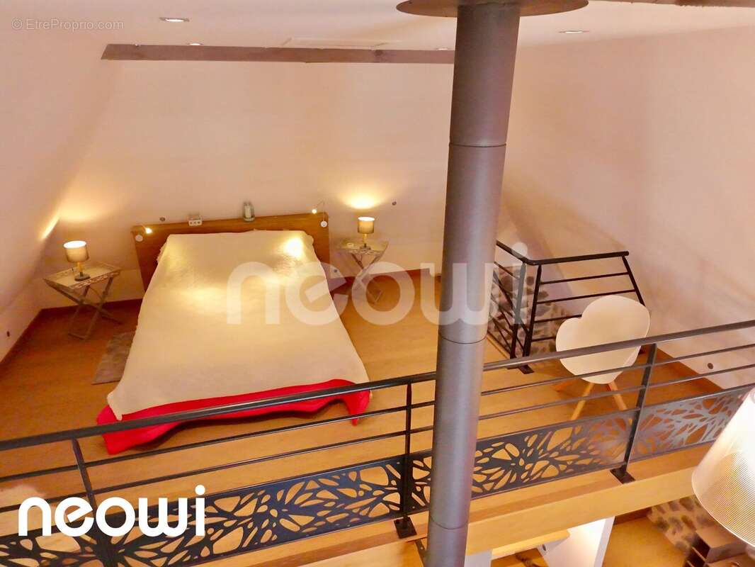Grange rénovée + maison de bourg de 170 m² à rénover : un projet unique - photo 12