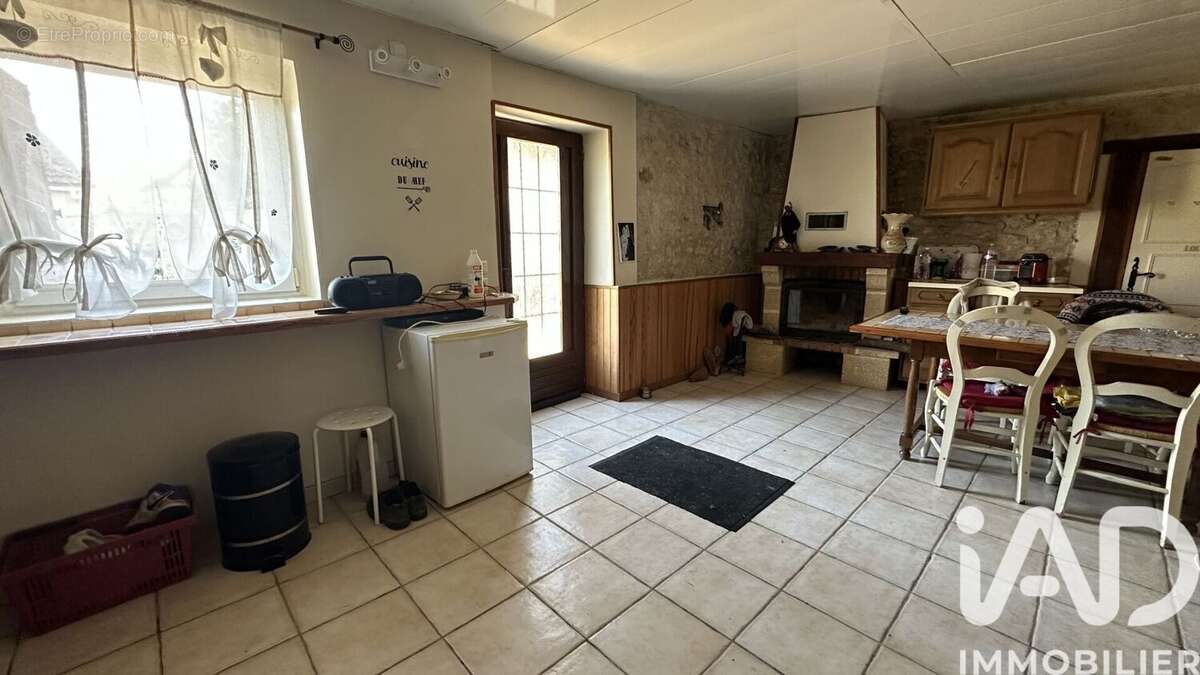 Maison 150 m² à Chenou  - photo 8