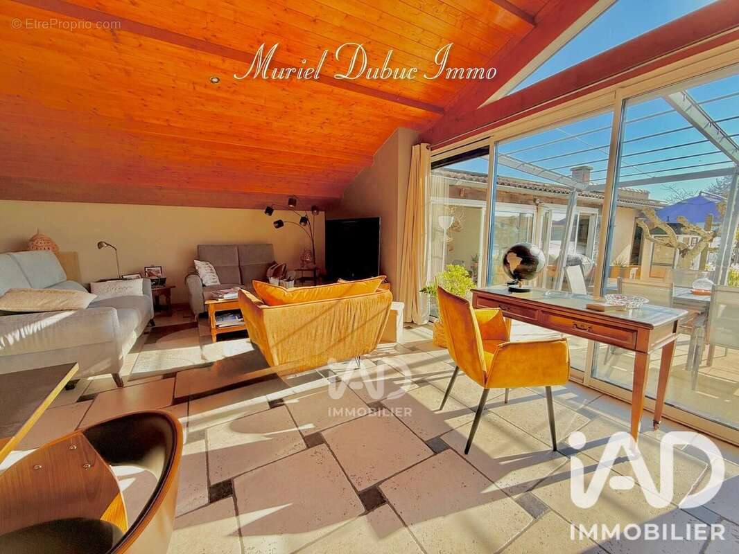 Maison 239 m² à Arvert  - photo 8