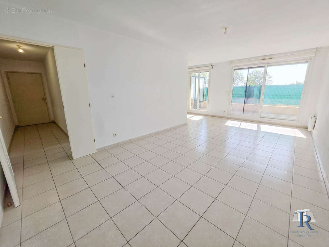 Appartement T3 avec terrasses Garage et Parking - photo 2