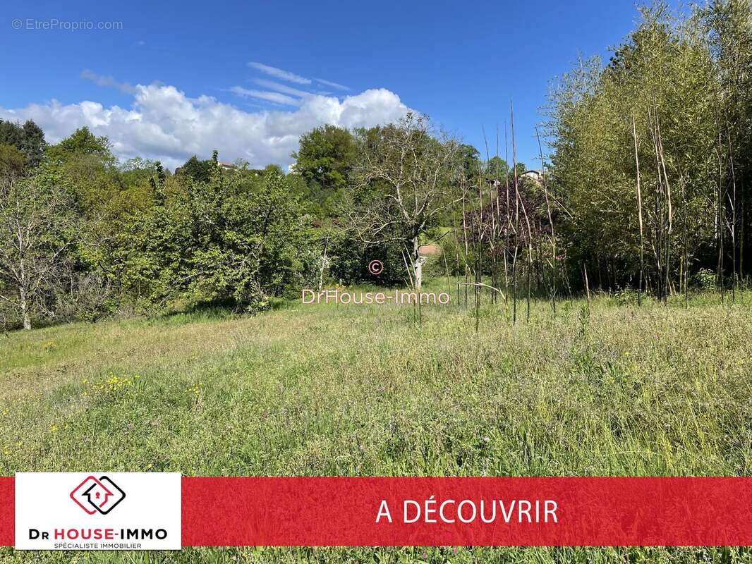 Terrain à UNIEUX