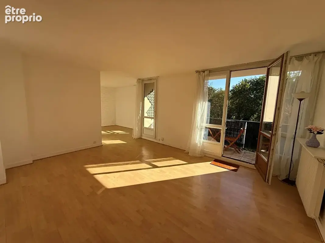 Appartement 4 pièces avec balcon, parking privatif couvert et cave - photo 2