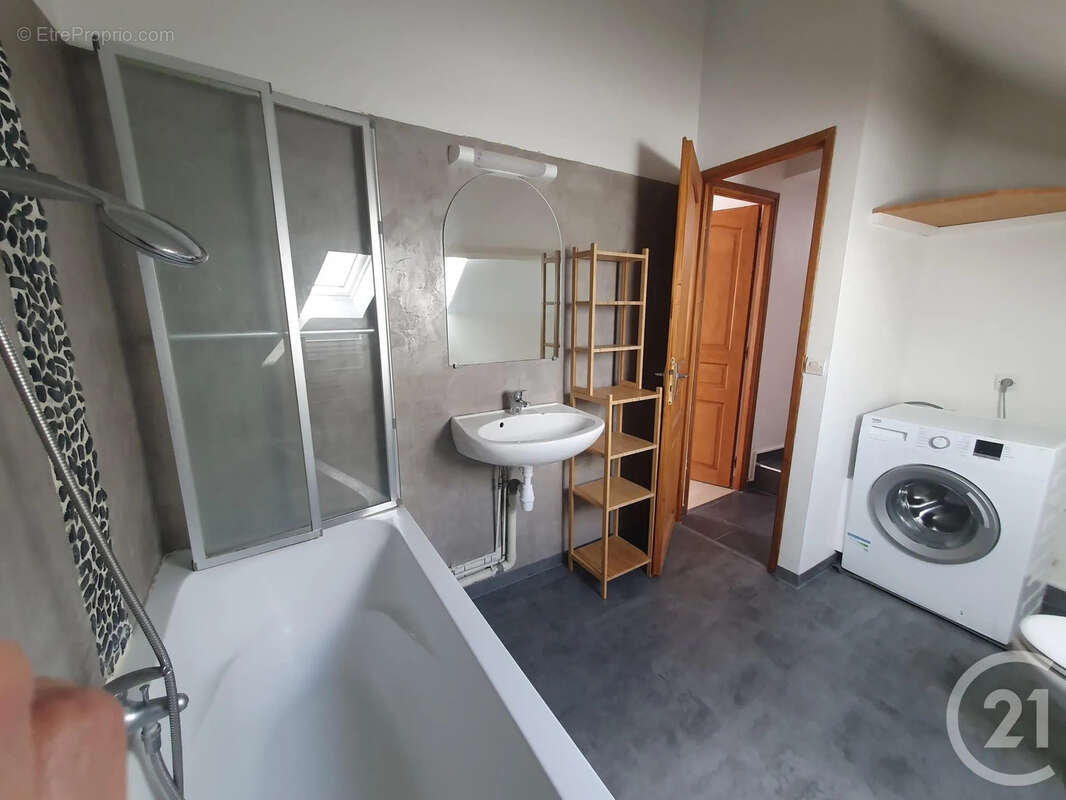 Appartement 33 m² à Brie-Comte-Robert  - photo 11