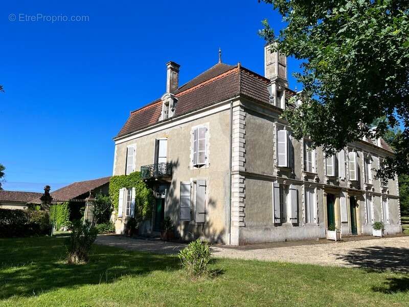 Maison à NOGARO