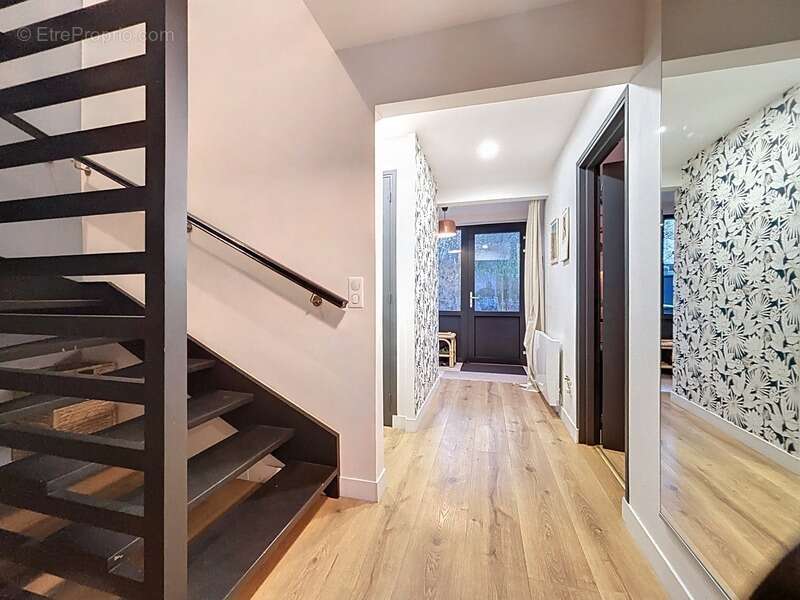 Maison à vendre 7 pièces TINQUEUX (51) - photo 11