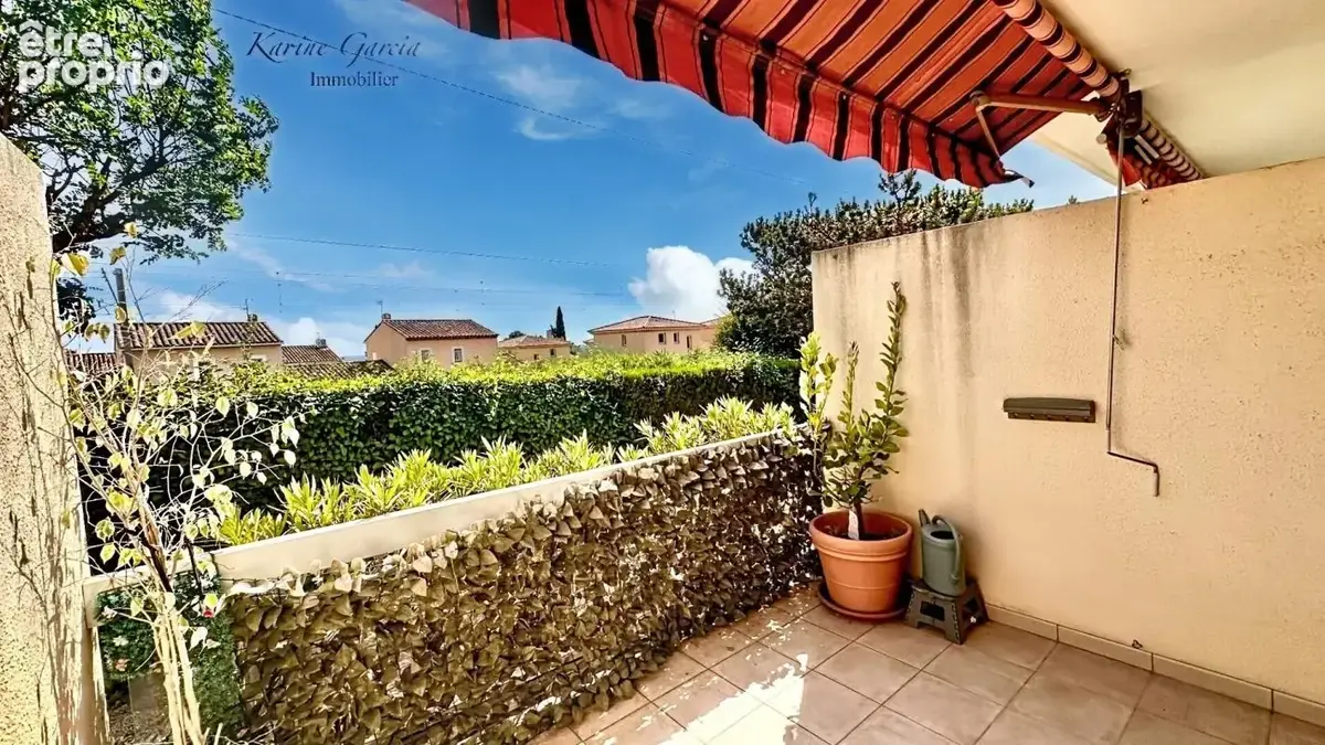 Bandol - proximite centre ville et commerces - studio 24 m² - parking privatif - photo 4