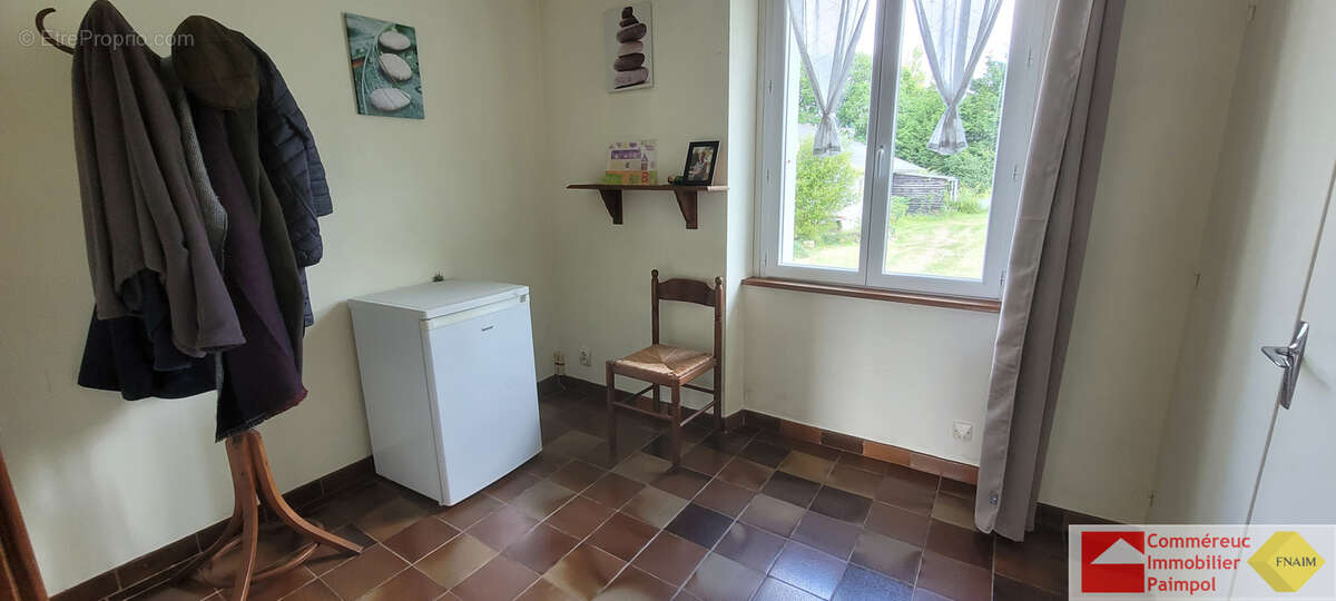 Maison à PLOURIVO