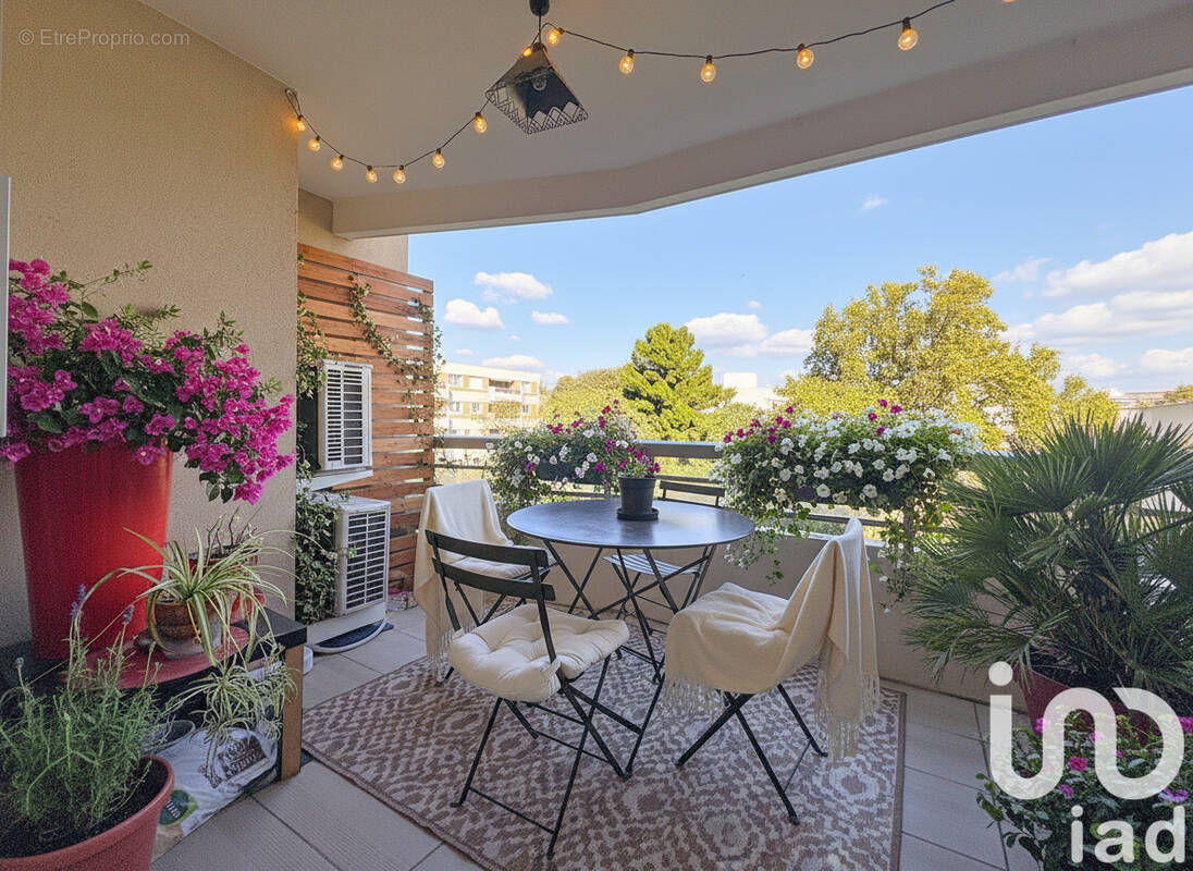 Photo 1 - Appartement à MARSEILLE-12E