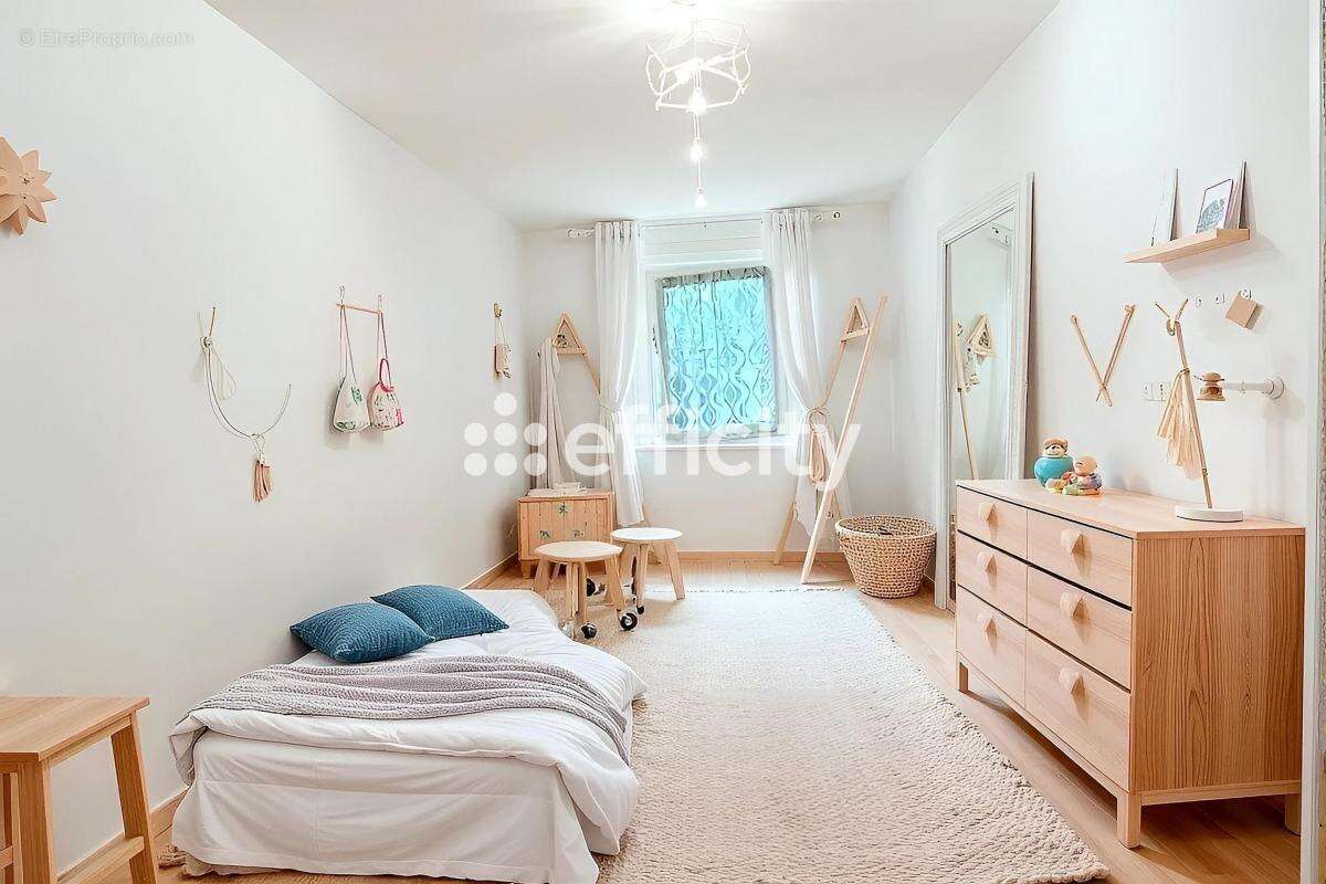 Appartement à SAINT-FONS