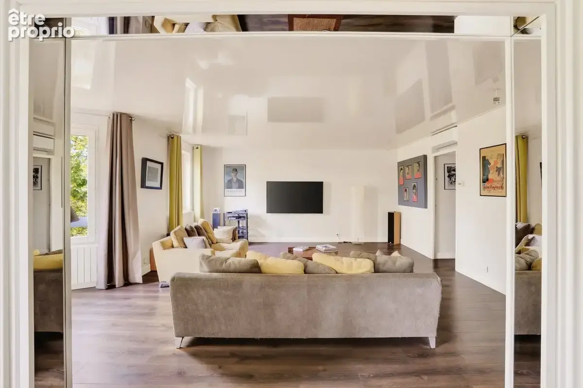 Appartement de 7 pièces - Vue dégagée sur le Rhône - photo 4