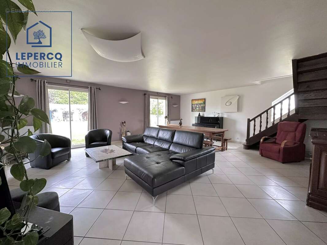 Maison à VILLERS-COTTERETS