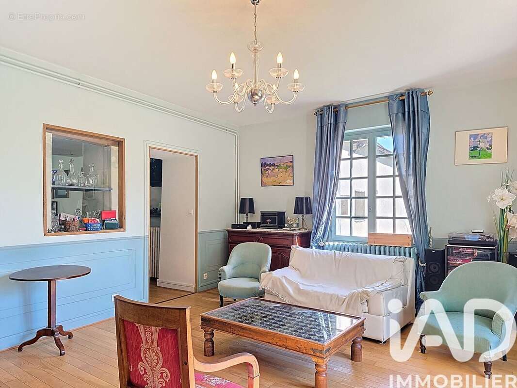 Photo 2 - Maison à DENEE