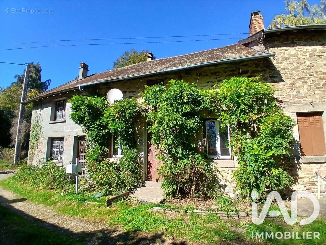 Photo 1 - Maison à MIALET