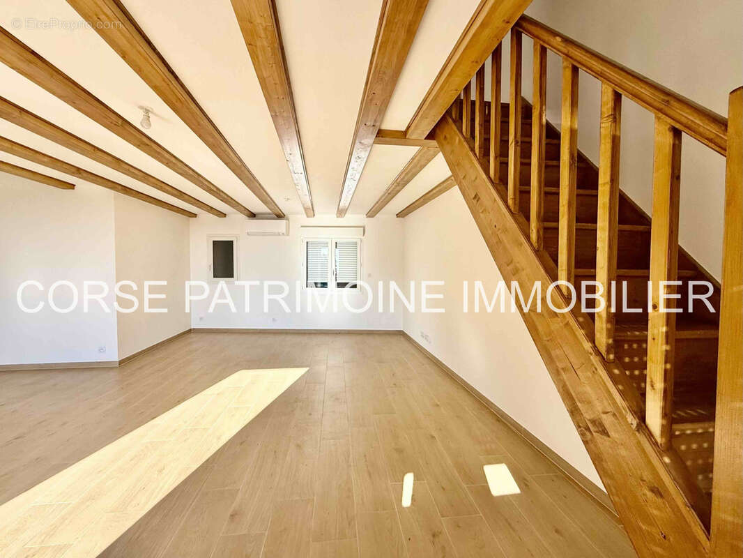 Appartement à CERVIONE