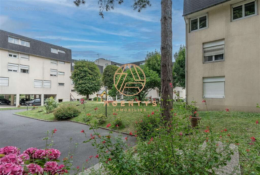 Appartement à BRY-SUR-MARNE