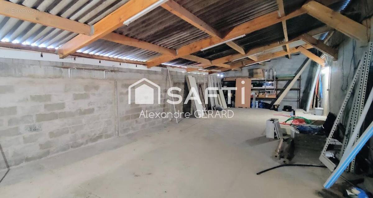 Photo 1 - Parking à LA TESTE-DE-BUCH