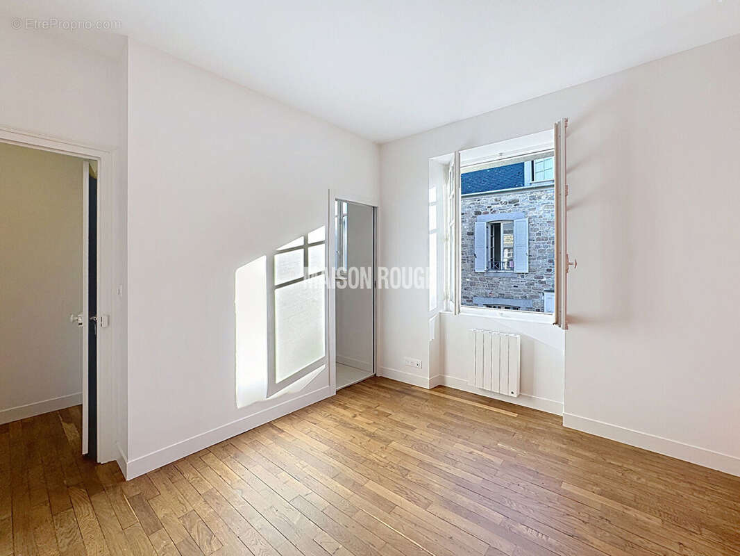 Maison à SAINT-SULIAC