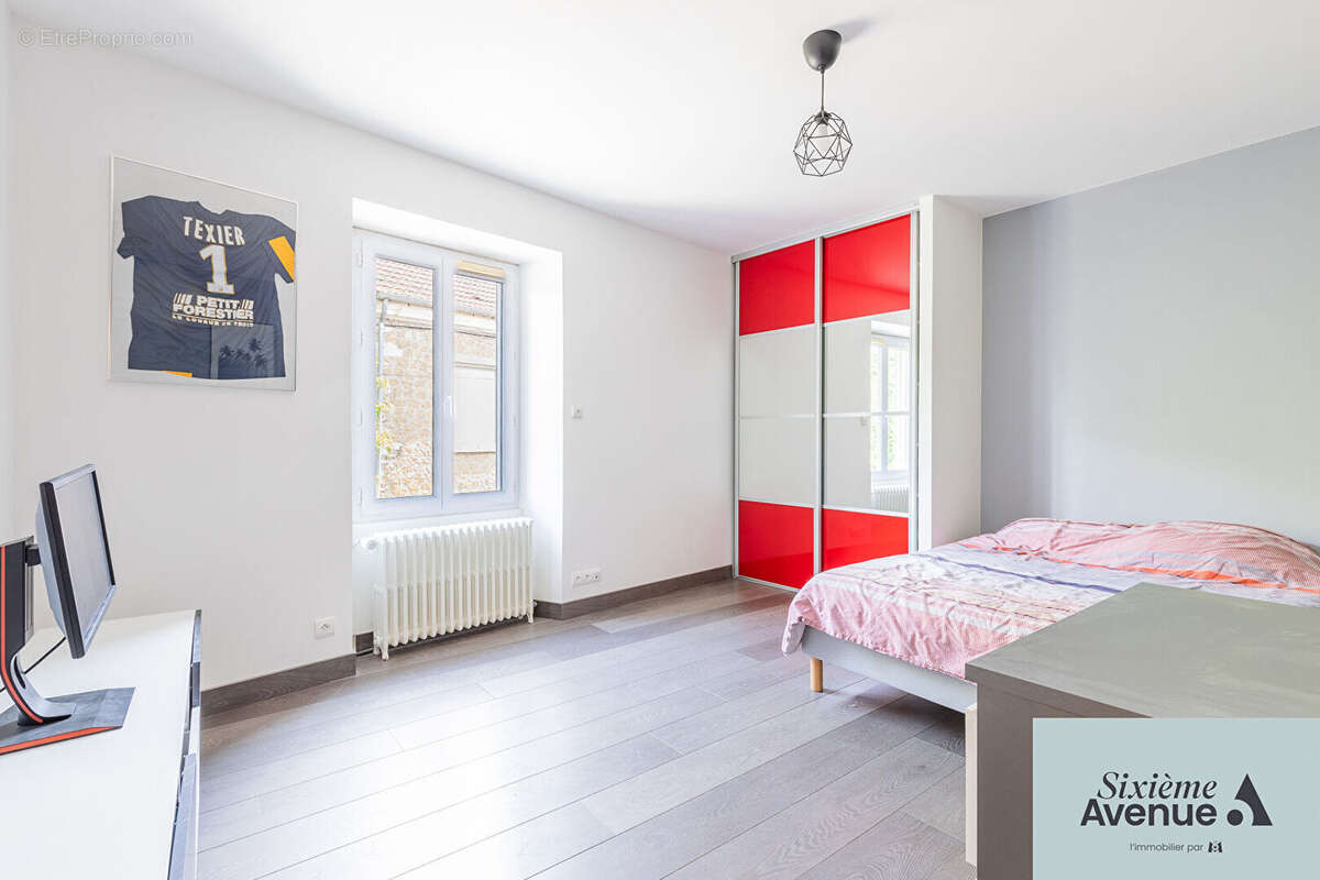 Appartement à EPINAY-SUR-ORGE