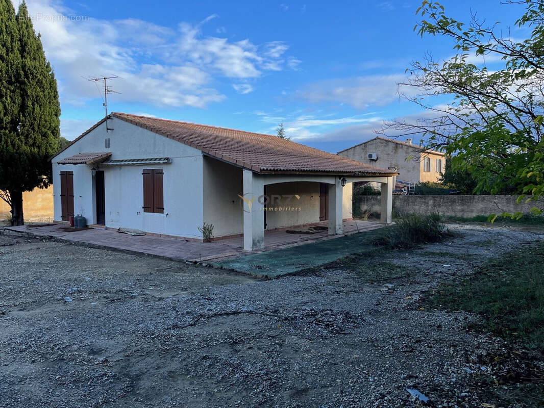 Maison à ROCHEFORT-DU-GARD