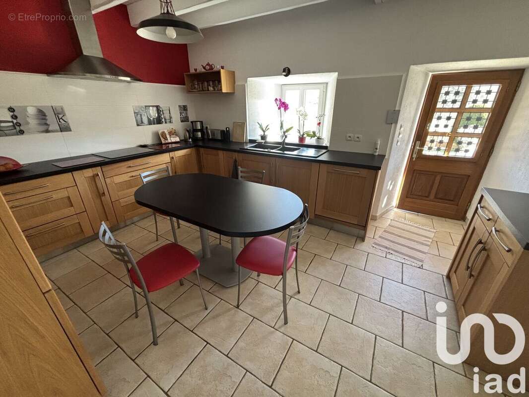 Photo 8 - Maison à RETOURNAC