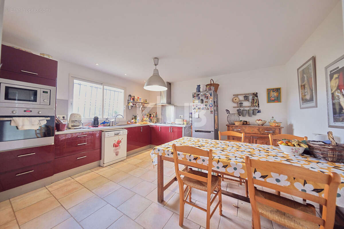 Maison à POGGIO-DI-VENACO