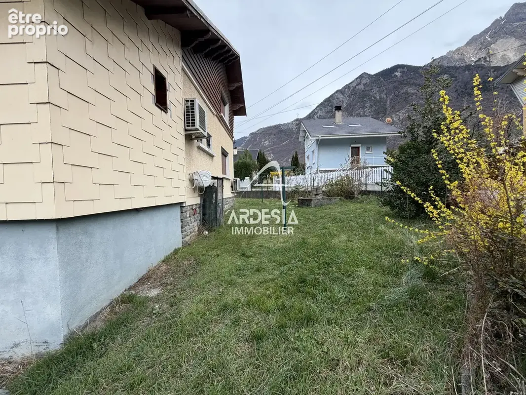 Maison 87 m2   3 chambres   Sous-sol complet   Grand garage   Beau terrain - photo 23