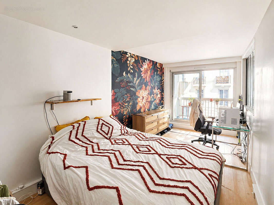Appartement à PARIS-11E