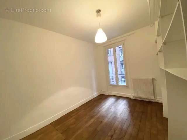 Appartement à CLICHY