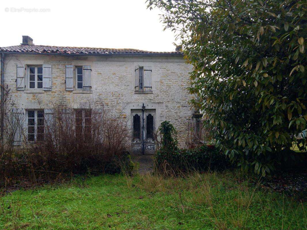 Maison à NERCILLAC