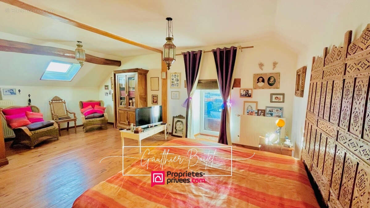 Maison à ROZAY-EN-BRIE