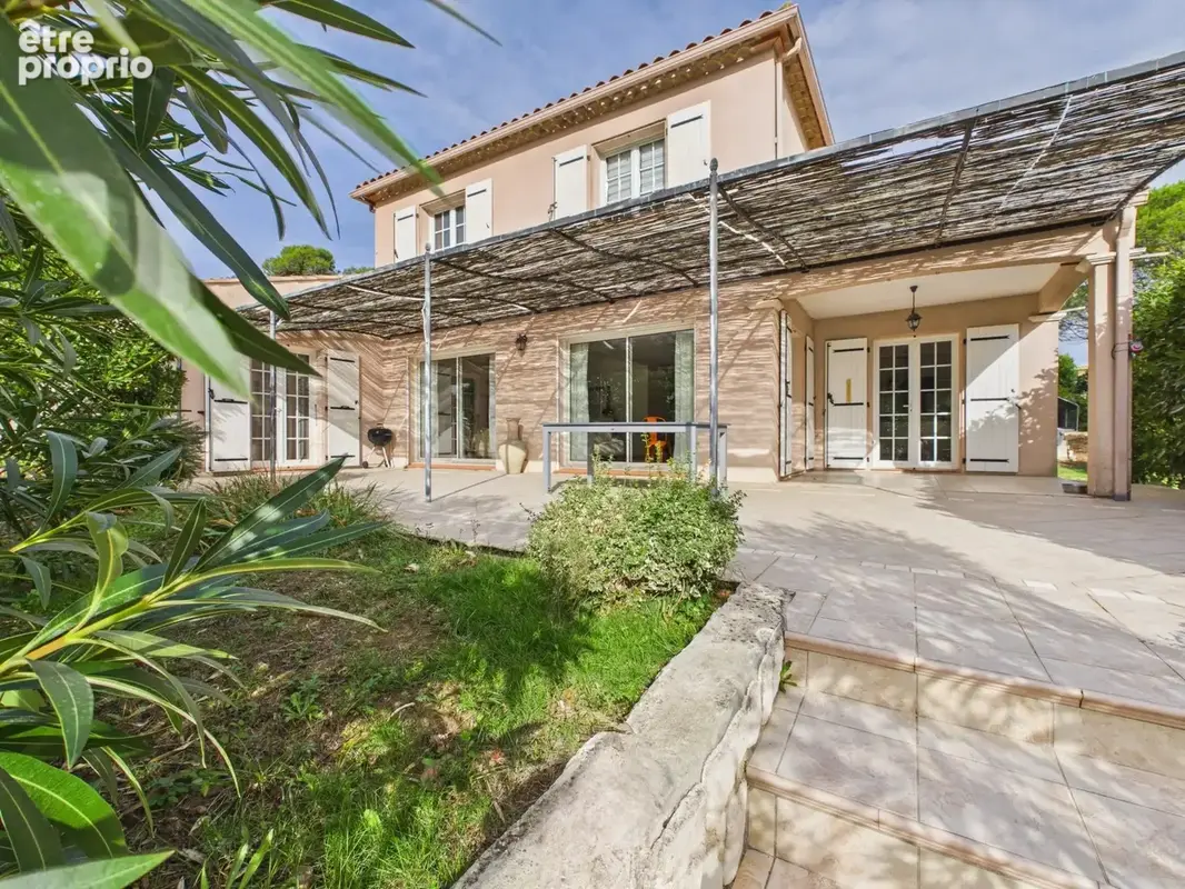 Maison contemporaine de 5 chambres avec piscine, proche du lac de la Cavayère à Carcassonne - photo 15
