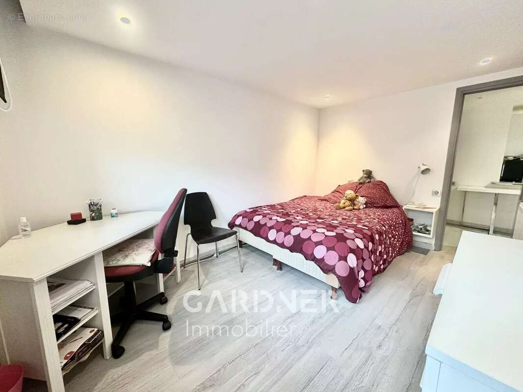 Appartement à MARSEILLE-10E