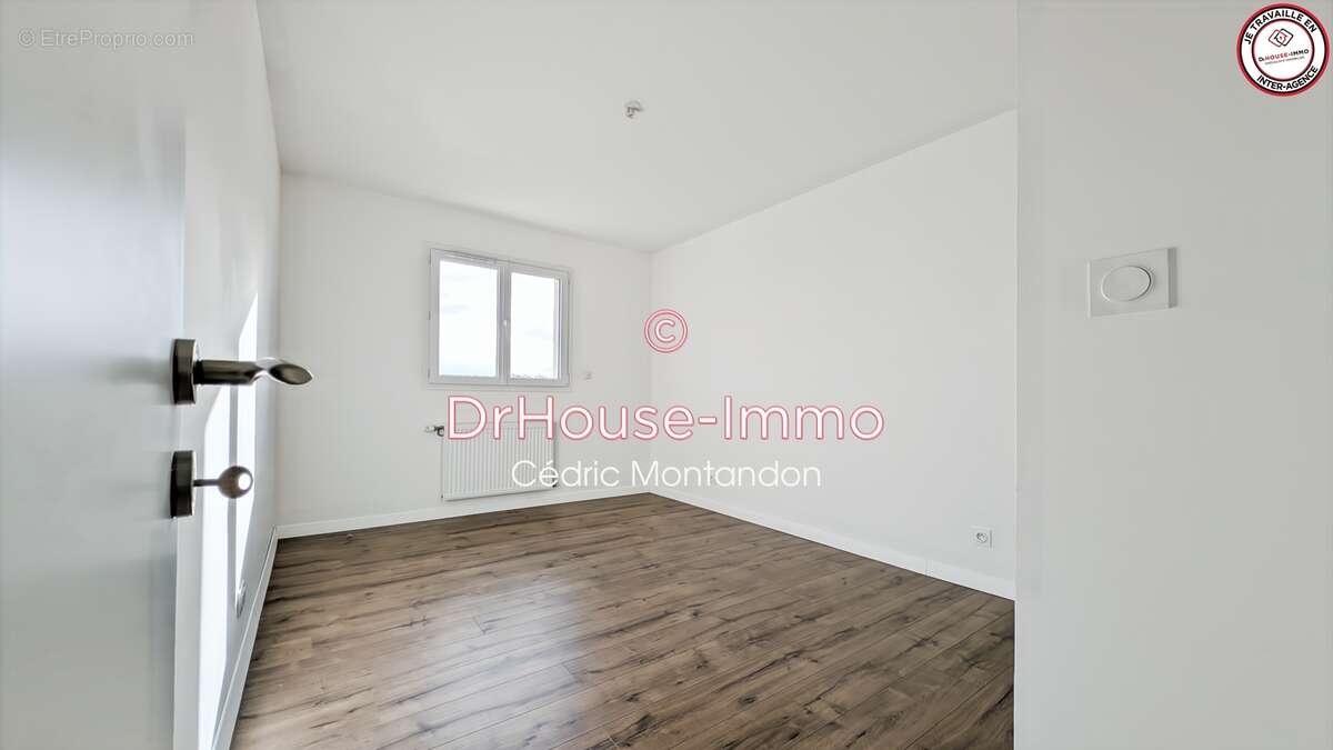 Maison à HUBERT-FOLIE