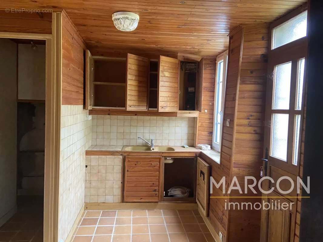 Maison à NOUZEROLLES