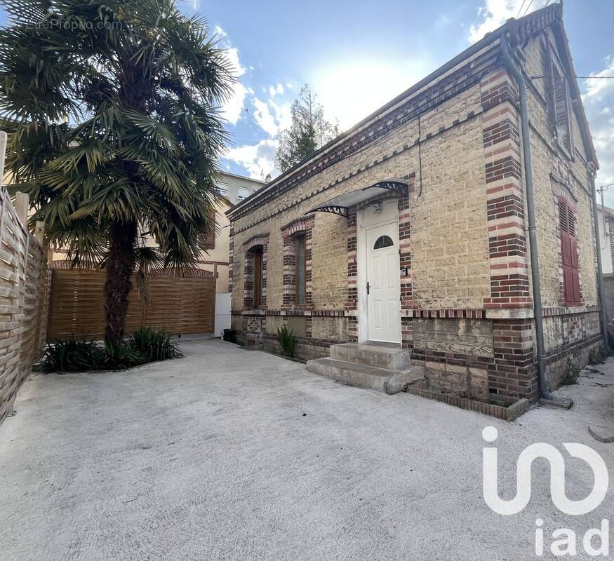 Photo 1 - Maison à TROYES