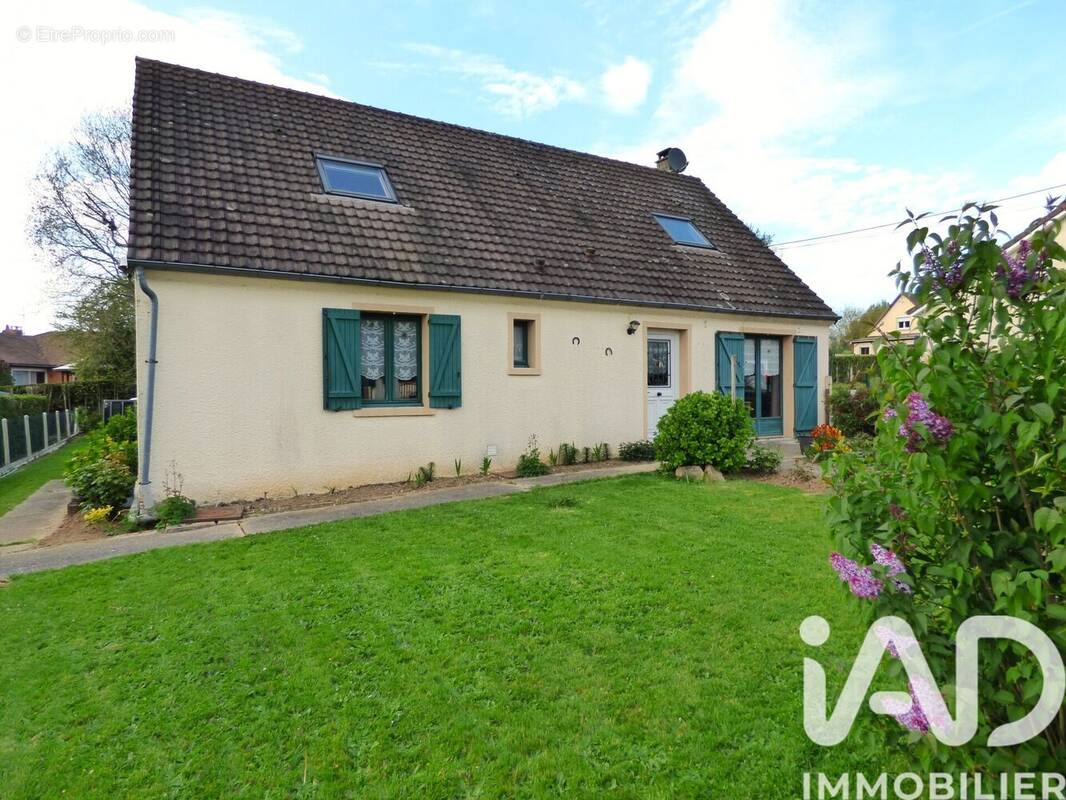 Photo 1 - Maison à YERVILLE