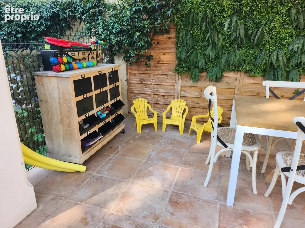 Vente à Terme LIBRE sur 18 ans - Villa (3 appartements DUPLEX + piscine) sur 910m²  à Saint Aygulf 83370 - photo 18