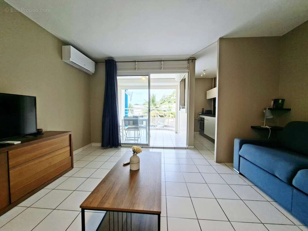 TROIS-ILETS : Studio spacieux meublé - photo 4