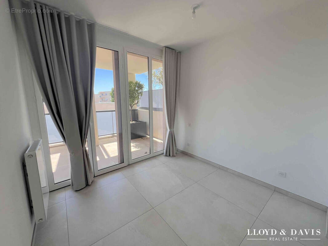 Appartement à CASTELNAU-LE-LEZ