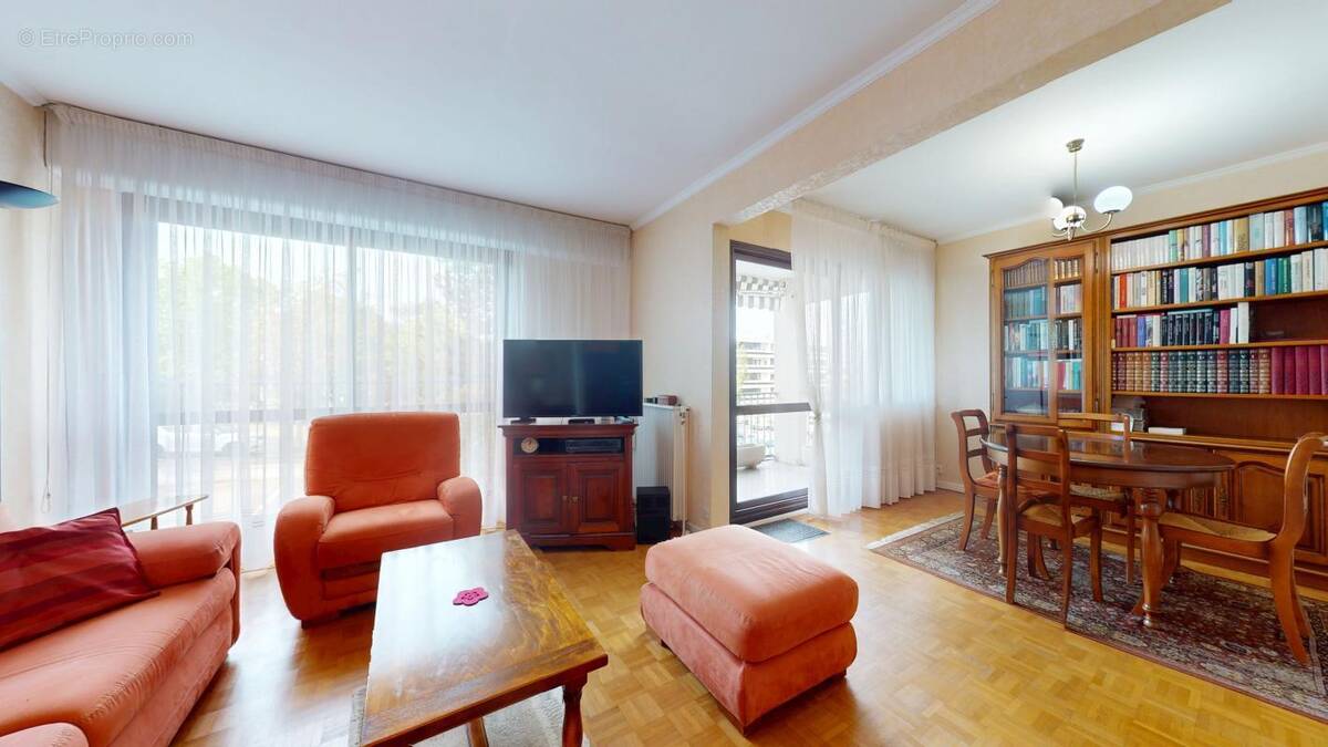 Appartement à LYON-5E