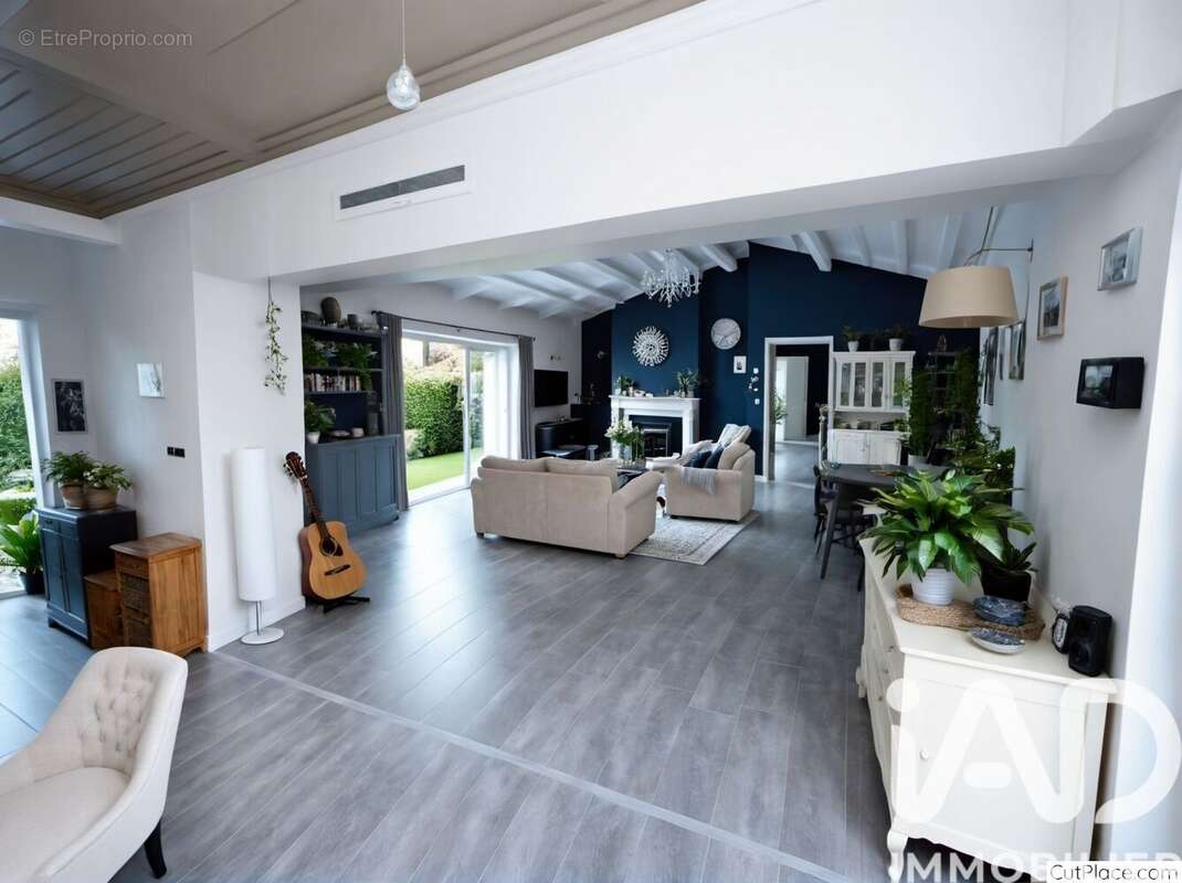 Maison 147 m² à Jau-Dignac-Et-Loirac  - photo 9