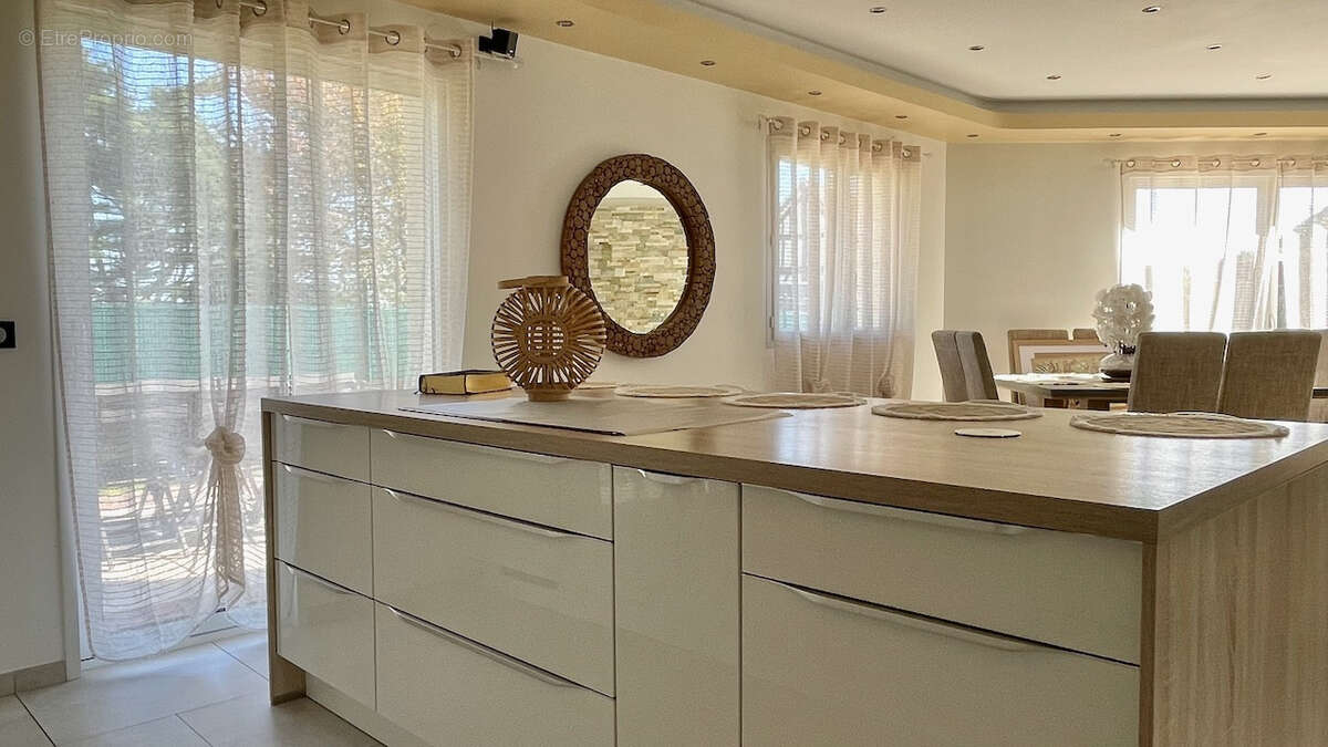 Maison à SAINT-DENIS-DU-BEHELAN