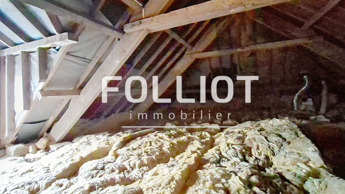 Maison à BOURGUENOLLES