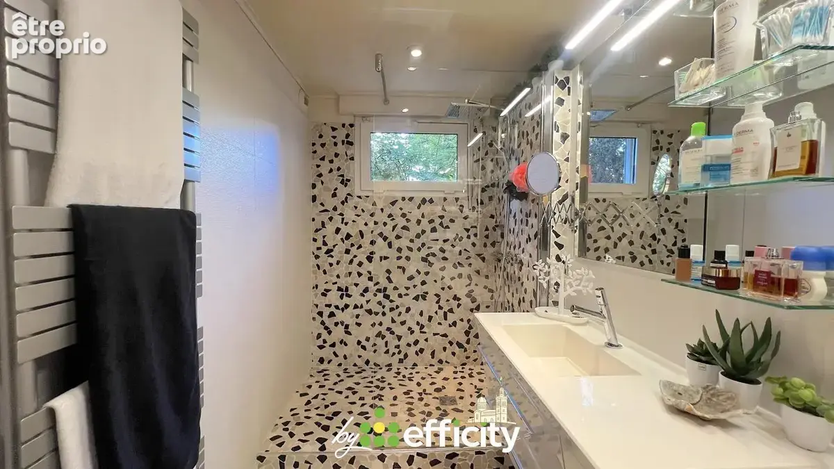 Appartement - photo 11
