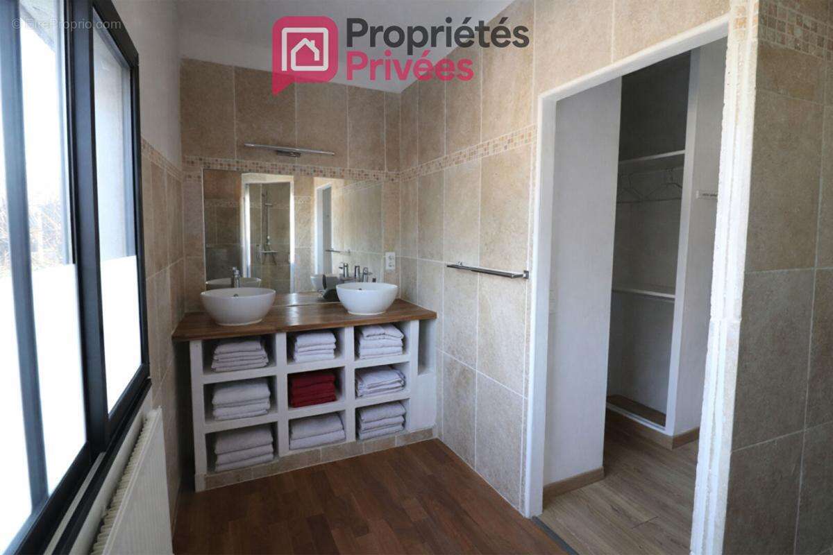 Maison familiale avec piscine et appartement indépendant - photo 14
