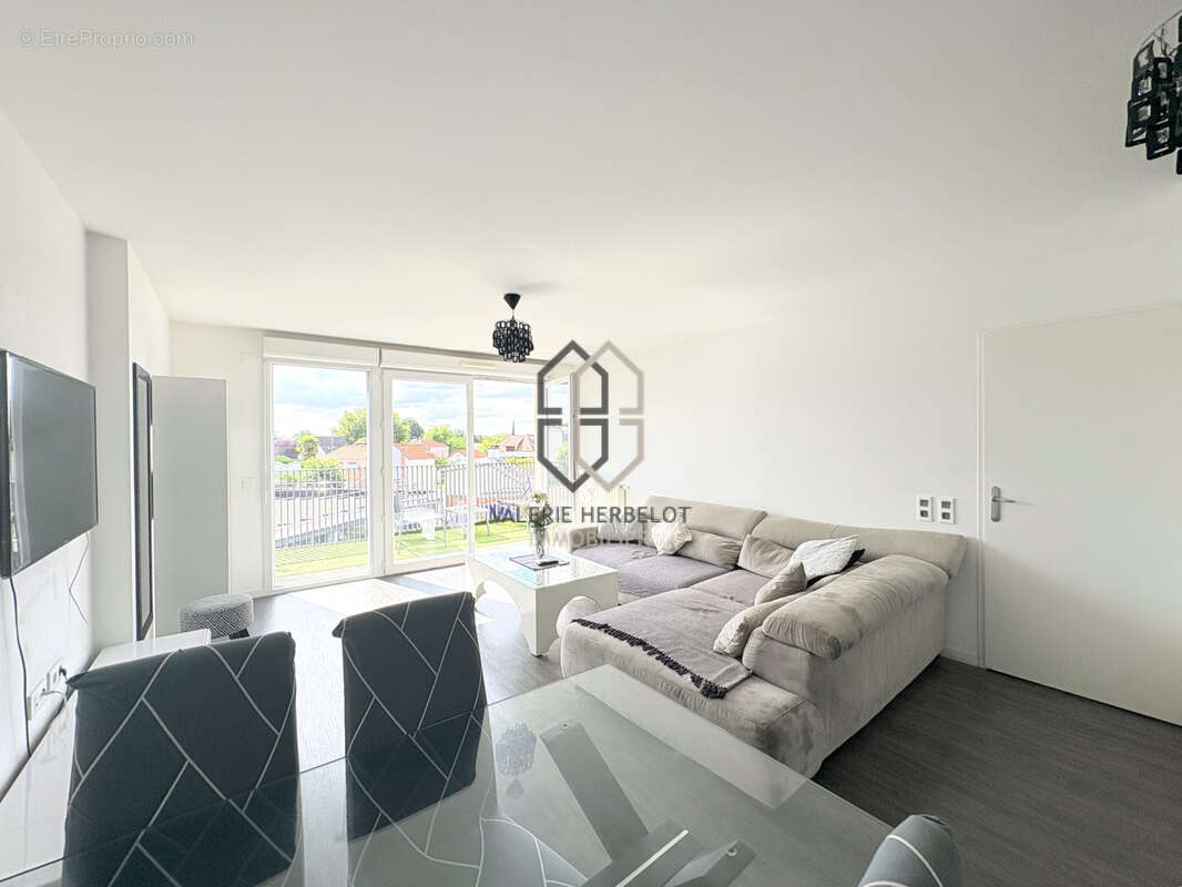 Appartement à CHENNEVIERES-SUR-MARNE